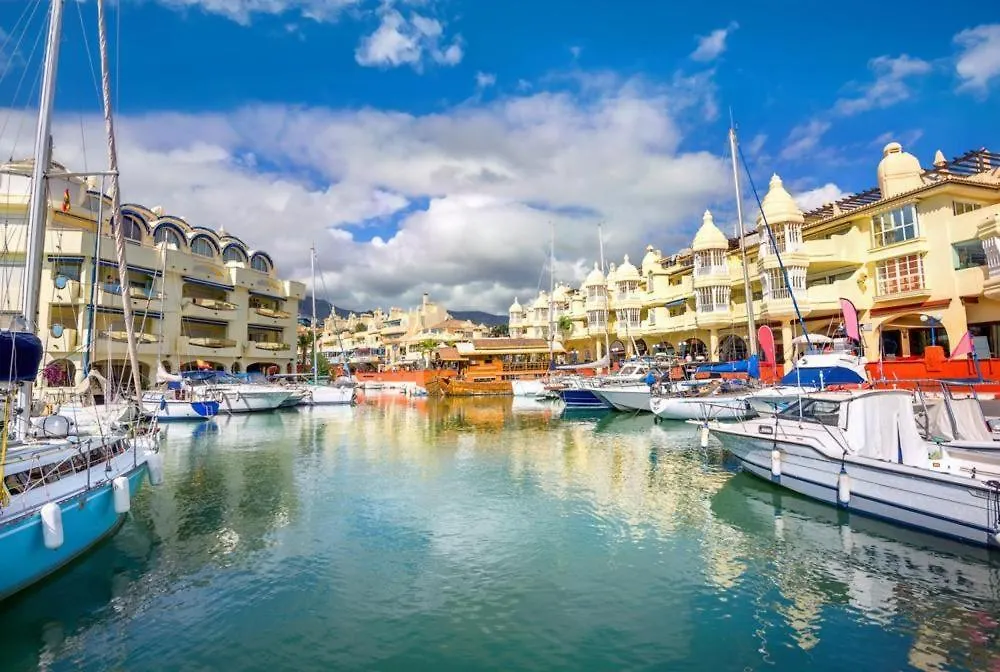 Lovely Apartment Near Airport Torremuelle