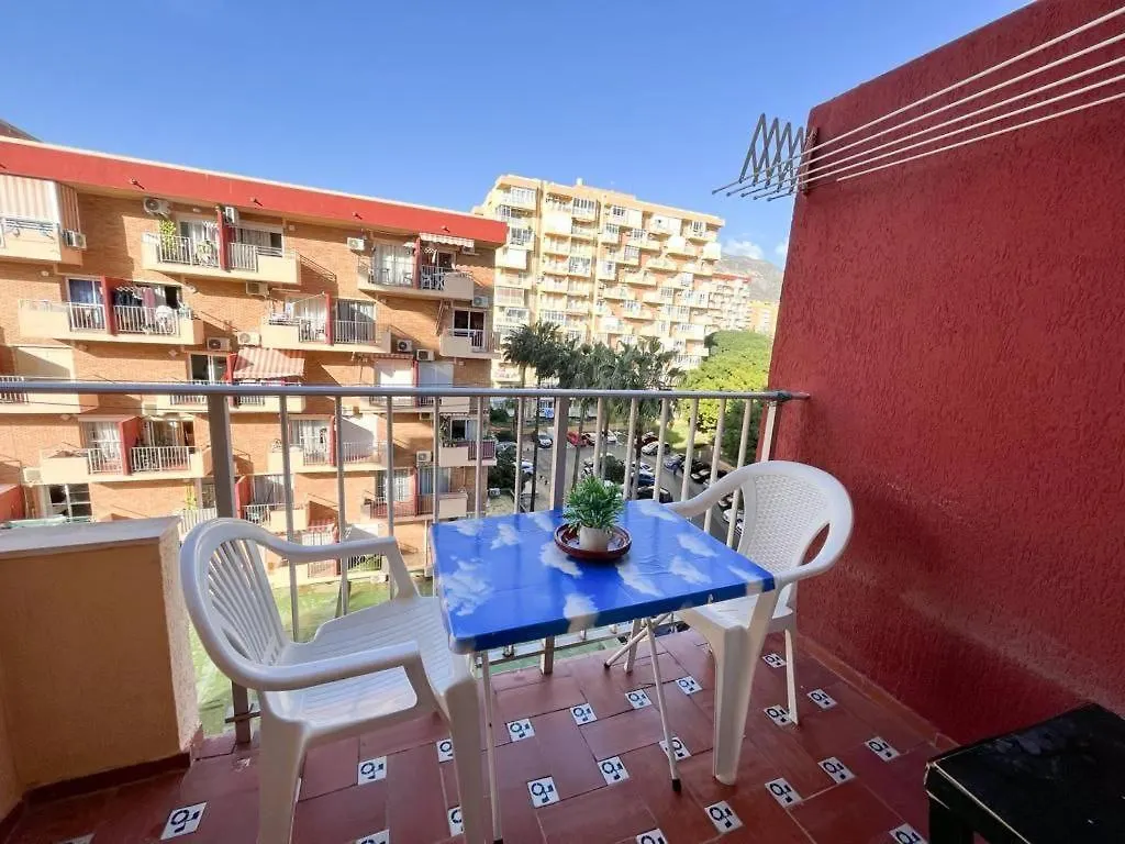 Lovely Apartment Near Airport Torremuelle