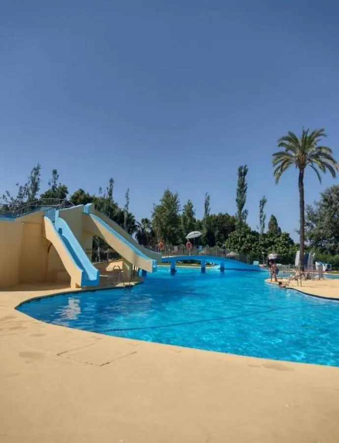 Lovely Apartment Near Airport Torremuelle